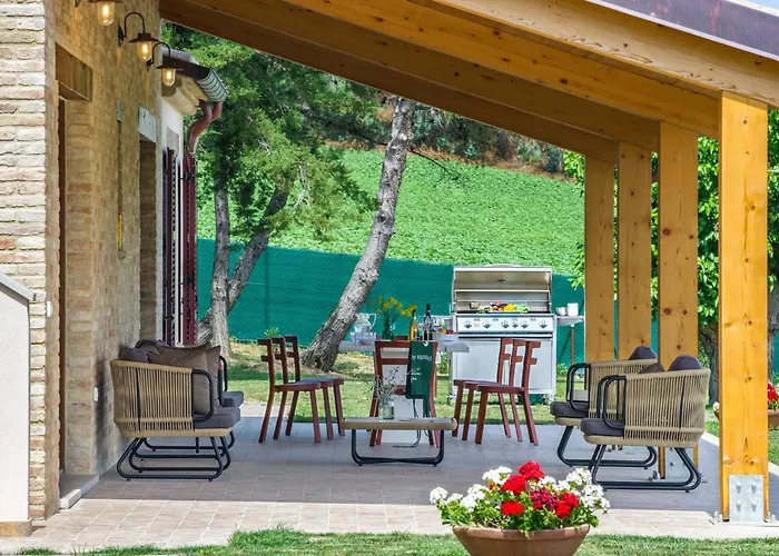 فيلة I Gelsi 12&2 By Marche